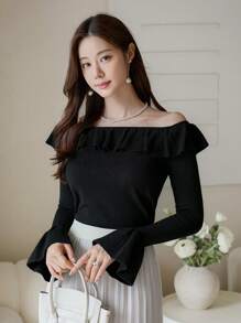 DAZY 女士荷叶边领口和荷叶边袖口修身针织衫，秋季露肩上衣