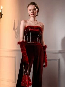 The Great Gatsby x MOTF 天鹅绒蓬松边饰水钻细节抹胸（无袖） - 酒紅色 - 查看 9