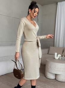 SHEIN Privé Vestido largo con mangas largas y nudo de cruce en color albaricoque para mujer