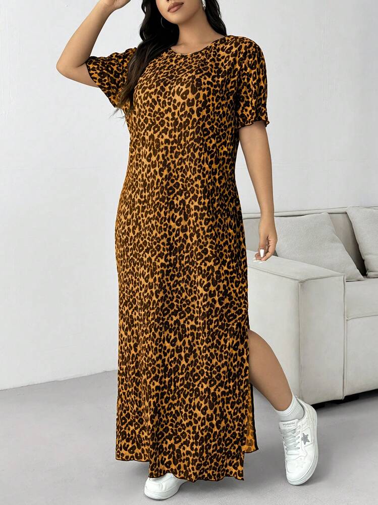 SHEIN EZwear Vestido largo casual de cuello redondo y manga corta con estampado de leopardo y dobladillo con abertura, talla grande - Marrón - Añade 3