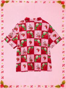 Strawberry Shortcake X SHEIN Blusa suelta de hombros caídos con parches de dibujos animados y fresa, talla grande, para el verano