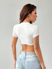 SHEIN PETITE Casual Simple Solid Color Round Neck Cropped Slim Fit Women's T-Shirt