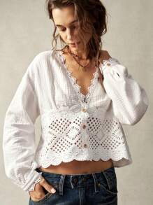 Bohemela 女士休闲纯色编织拼接蕾丝花边 V 领灯笼袖短款宽松衬衫 - 白色 - 查看 3