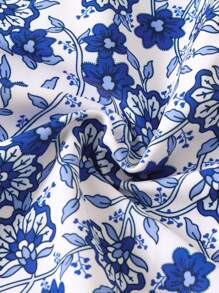 Swim Mod Summer Beach Floral Print Bandeau Bikini Set - Blue and White - View 3