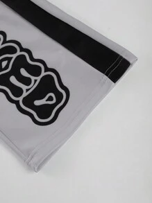 SHEIN Older Kids Boys Streetwear Hip Hop Vintage Cartoon Letter Print Contrast Patchwork Casual Regular Straight Fit Pants - Light Grey - View 3