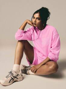Athîral 2 stuks dames casual letter borduurwerk sweatshirt en shorts set, herfstletter print voor balspel, sport voetbal