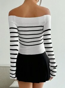 Flirla Suéter de mujer con hombros descubiertos y rayas de contraste, informal para otoño, jersey de punto para otoño e invierno - Blanco y Negro - Ver 2