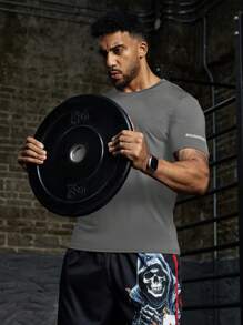 Manfinity Fitness Boyfriend Style Men Letter Print Round Neck Short Sleeve Simple Sports T-Shirt, Casual Daily Wear