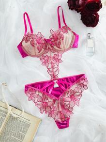 SHEIN Spicy Aura Bộ đồ liền thân hở lưng thêu màu trơn lãng mạn cho phong cách Rave - Màu Hồng Tươi - Xem 3