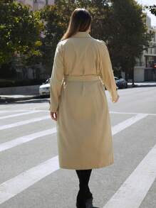 SHEIN Privé Plus Size Elegant Casual Collegiate Style Solid Color Trench Coat With Pockets, Mid-Length - Khaki - View 3