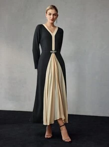 MOTF PREMIUM TWO TONE V-NECK RHINESTONE WAIST PLEATED HEM DRESS