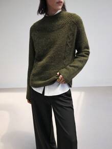 Ontre Women's 2025 Spring New Arrival Cozy Basic Solid Green Crew Neck Long Sleeve Casual Pullover Sweater