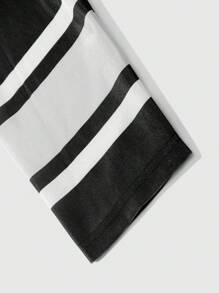 ROMWE MEN Prep 男士秋季字母与星星印花 V 领长袖冰球运动衫 - 彩色 - 查看 3