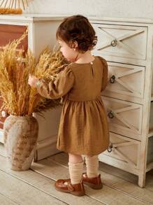 SHEIN Baby Girl Floral Embroidery Round Neck Lantern Sleeve Cute Doll Dress, Autumn - Rust Brown - View 2