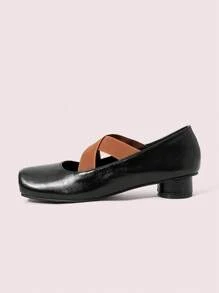 CUCCOO DOLLMOD Zapatos tipo Mary Jane de tacón alto de punta cuadrada para mujer, en color negro, con tacón cilíndrico y estilo cruzado, con aspecto vintage - Marrón - Ver 2