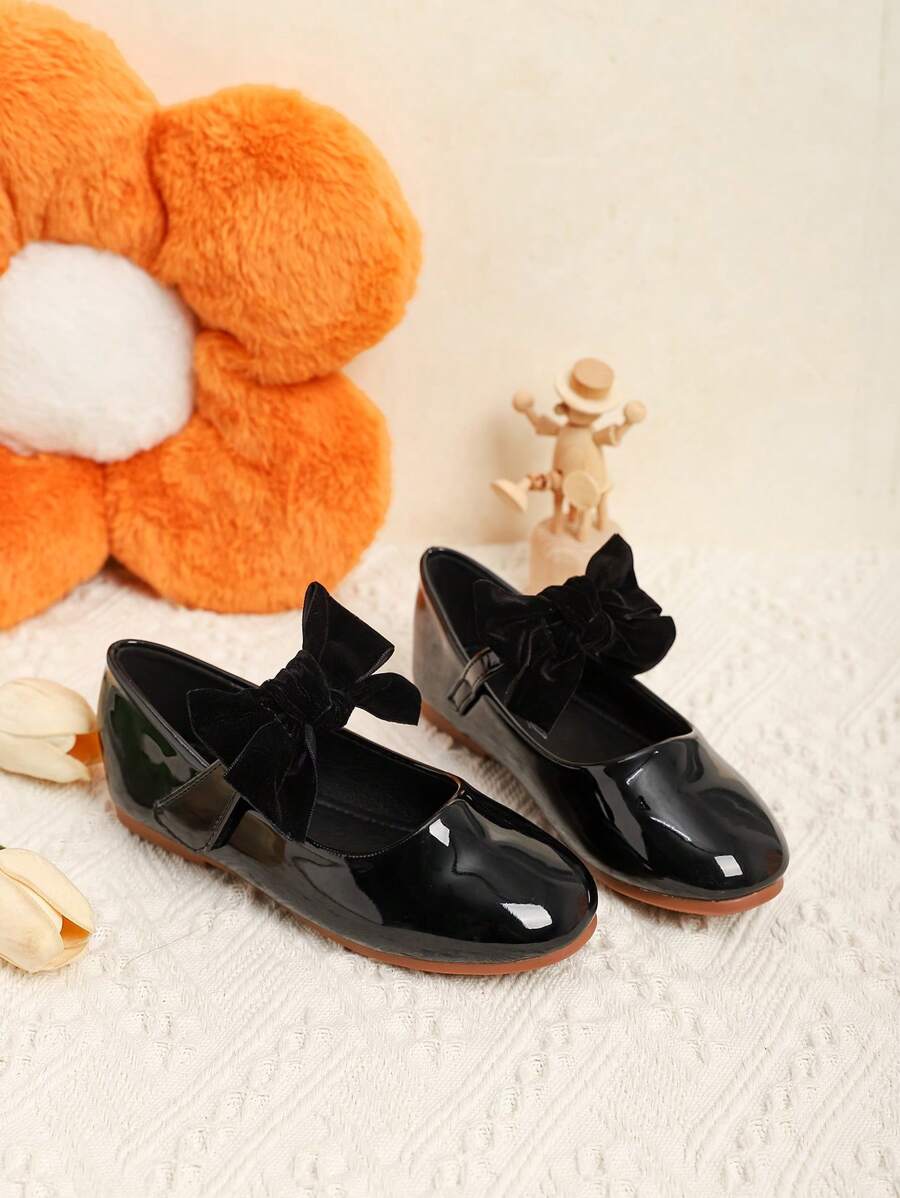Fashionable Flat Campus Slip-On Shoes For Beautiful Girls, Suitable For Spring And Autumn - Black - View 1