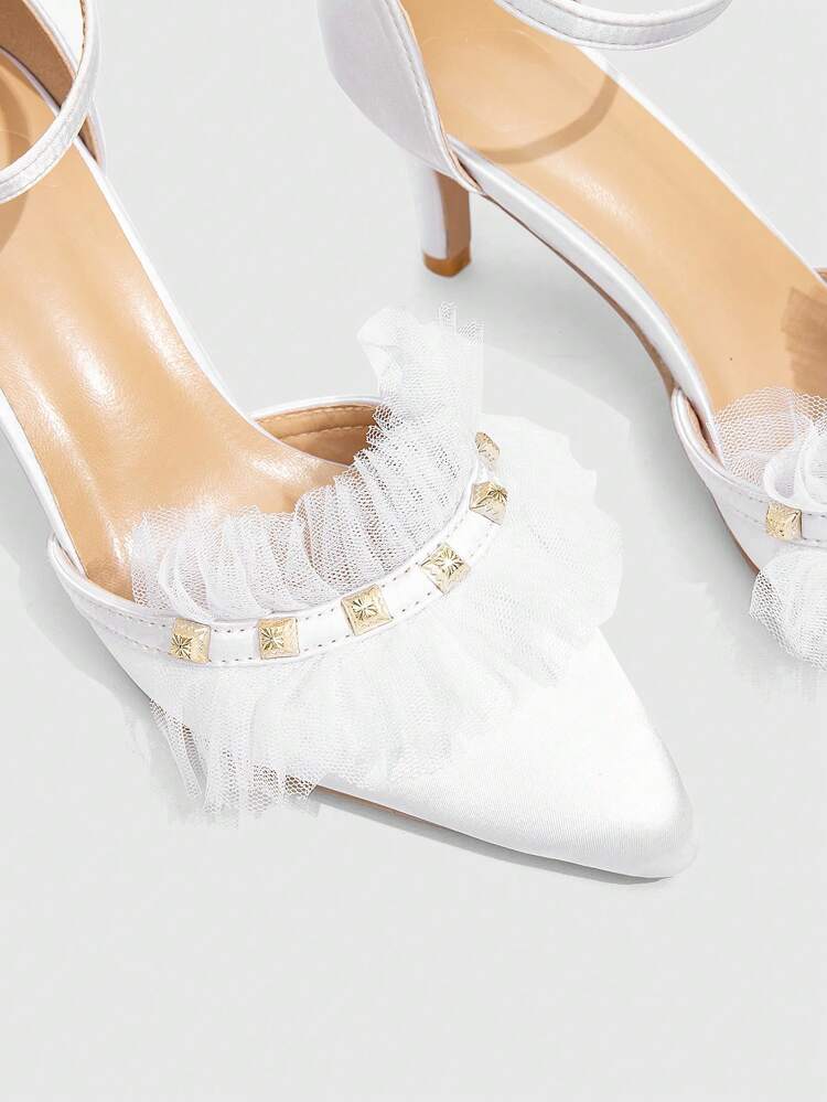 CUCCOO HITCHD Bridal Pointed Toe Low Heel White Lace Trim Gold Rivet Women Wedding High Heel Pumps