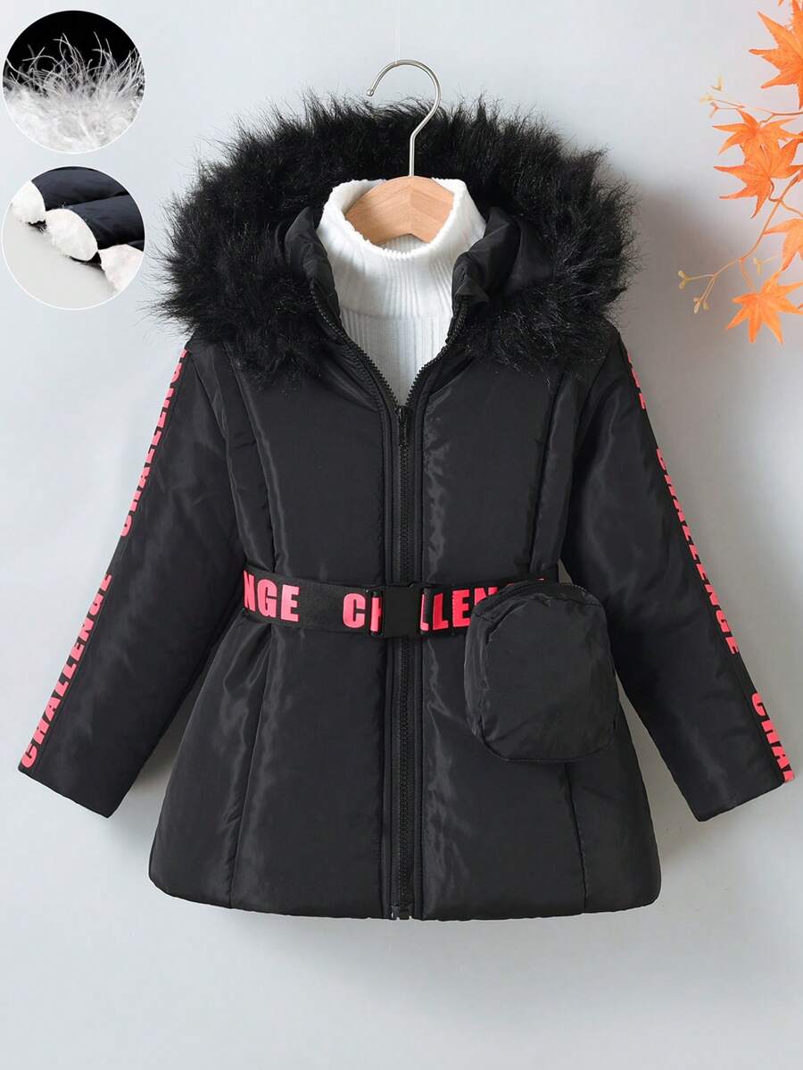 SHEIN Abrigo casual de longitud media acolchado con cuello de sombrero suave, sensación de calidad, rosa rojo con cinta jacquard con letra, estilo dulce y fresco, para niña joven - Negro - Ver 1