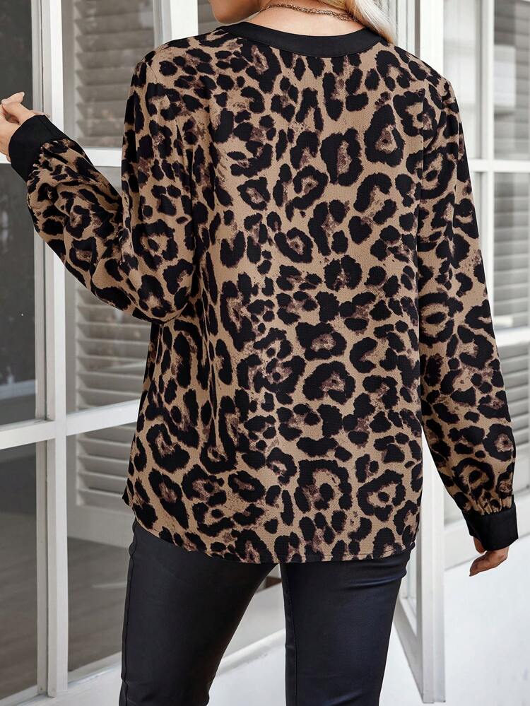 Women's Elegant Leopard Print Spliced Black V-Neck Long Sleeve Shirt
