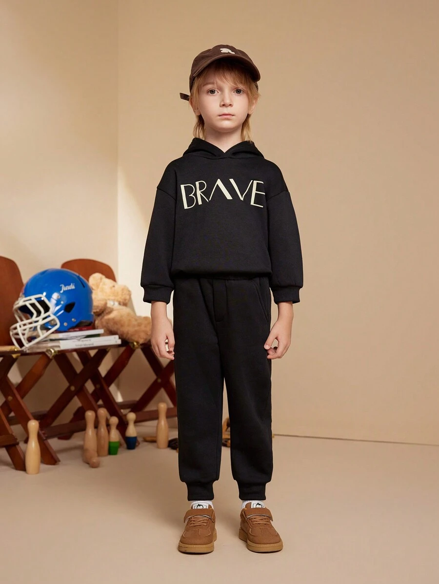 PrepCrw Kleine Jungen Campus & Street Buchstaben Muster Schwarzer Thermofutter Kapuzenoberteil & Hosen Set, Herbst/Winter - Schwarz - Übersicht 1
