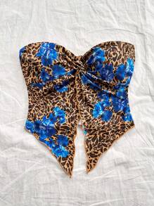 Soleia Women' Vacation Retro Colorful Leopard Print And Blue Ditsy Floral, Tube Top Twist, Asymmetric Wavy Hem Cropped Stretch Top, Thanksgiving Women Outfit, Sexy Women Outfit, Hippie Clothes, Christmas Women Top, Going Out Top, Beach Women Outfit, Halloween Women Costumes, Leopard Top, Christmas Women Clothes, Concert Women Outfit, Party Women Clothes