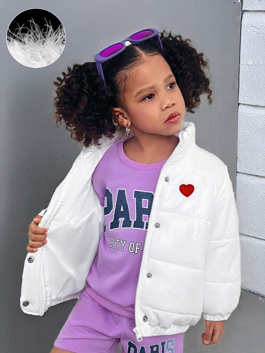 SHEIN Explorewe Abrigo acolchado con cuello y parche de corazón, estilo casual que combina con todo, adecuado para mantener el calor en invierno y actividades al aire libre para niñas - Blanco - Ver 1