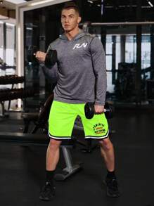 Manfinity Fitness 男友风男士字母印花抽绳腰部日常健身短裤 - 綠色 - 查看 3