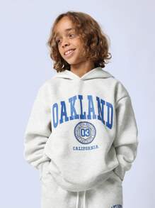 Conjunto de sudadera con capucha y pantalón de chándal con estilo universitario de SUMWON Oakland California, ropa de calle a juego con cordón en la cintura y puños acanalados para vacaciones - Gris - Ver 3