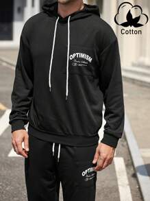 Manfinity Homme Conjunto de sudadera con capucha y pantalón de chándal casuales para hombres con estampado de letras, hombros caídos, bolsillo y cordón, primavera/otoño - Negro - Ver 4