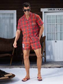 Manfinity Swimmode 2pcs Men Plaid Print Button Front Short Sleeve Top And Drawstring Pocket Shorts Casual Beach Outfit - Red - View 3