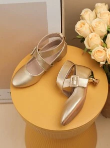 时尚舒适的儿童高跟派对礼服鞋，适合秋冬季