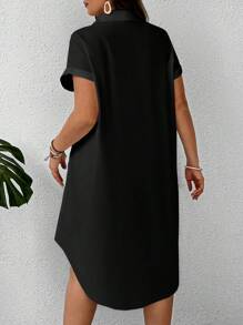 SHEIN LUNE Stil cămașă Portret de buze roșii și profil, cu nasturi, cu mânecă scurtă, guler, contrast, rochie de mărime mare, pentru vară