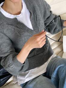DAZY 1 pieza Suéter suelto de mujer de unicolor con patrón de cable, de cuello en V, de manga larga, ropa de otoño - Gris Oscuro - Ver 7
