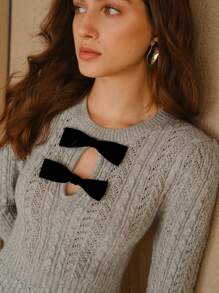 MOTF STUDIO 羊毛对比蝴蝶结锁眼领粗针织毛衣连衣裙