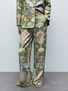 SHEIN X LOS FAVORITOS DE ANA GONZALEZ Maija Digital Print Green Single-Breasted Women's Pants, Suitable For Spring/Summer Vacation, Casual, St. Patrick's Day, Easter, Chinese New Year, Music Festivals