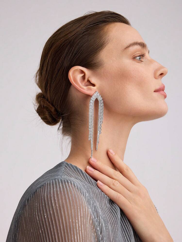 1 PAIR ELEGANT LONG TASSEL DROP EARRINGS, SILVER COLOR, WOMEN EVENING JEWELRY