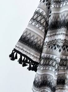 SHEIN LUNE Plus Size Tassel Decor Short Sleeve Striped Casual Loose Jacket