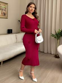 SHEIN Privé Plus Size Women Thermal Red Floral Print Bodycon Midi Dress, Elegant & Romantic For Party, Tea Time, Christmas Occasion, For Winter - Red - View 2