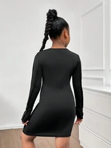 SHEIN Váy ngắn ôm sát cổ tròn tay dài chắp vá thời trang đường phố cho bé gái tuổi teen, phù hợp cho mùa thu, đông và xuân, màu đen - màu đen - Xem 2