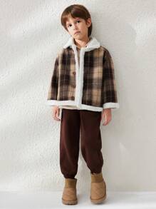 Blossori Camisa de manga larga sencilla con cierre de botones en la parte delantera y parches de peluche para niño joven - Marrón - Ver 1
