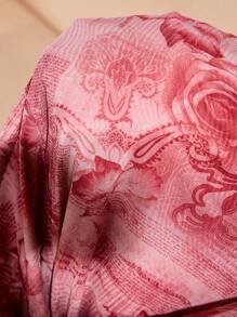 SHEIN CURVE+ 大码浪漫约会旅行蕾丝花卉印花网眼紧身中长连衣裙