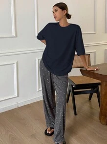 Livesso Bộ đồ ngủ Pijama 2 món áo trơn màu tối giản và quần hoa - Màu xanh hải quân - Xem 4