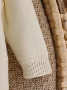 Baby Boys Solid Color Thermal Lined With Double Breasted Button, Warm Cute Essential Jumpsuit For Infant/Toddler, Suitable For Daily, Outings, Travel, Exclusive, Home, Daycare, And School Scenes, Spring/Autumn/Winter - Beige - View 4
