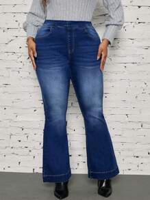 SHEIN LUNE Plus Size Pockets Minimalist Washed Flared Jeans, Casual Everyday Wear