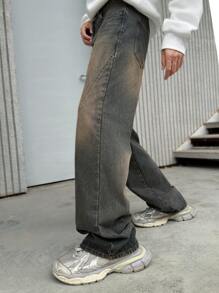 Manfinity Roghcode Men's Retro Dark Blue Washed Loose Flare Jeans - Dark Wash - View 3