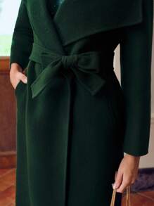 ZEYLAH ABRIGO CON CAPUCHA TIPO CASCADA Y CINTURÓN - Verde - Ver 7