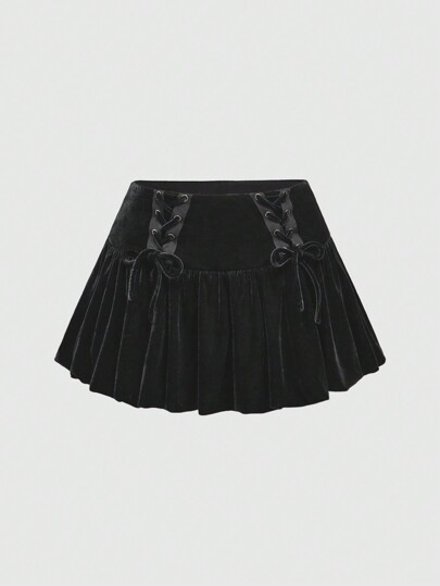 Jupe mini en velours à volants style punk gothique avec laçage, noire