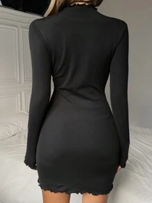 Solflare 大码女式黑色休闲修身立领长袖保暖衬里连衣裙