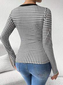 Chiquease Áo thun dài tay họa tiết răng sói thanh lịch quyến rũ dành cho nữ - Đen và trắng - Xem 2