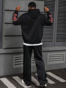 Manfinity EMRG Men's Black Gothic Print Pullover Sweatshirt Set ,Men Two Pieces Outfits ,Men Tracksuit - Black - View 5